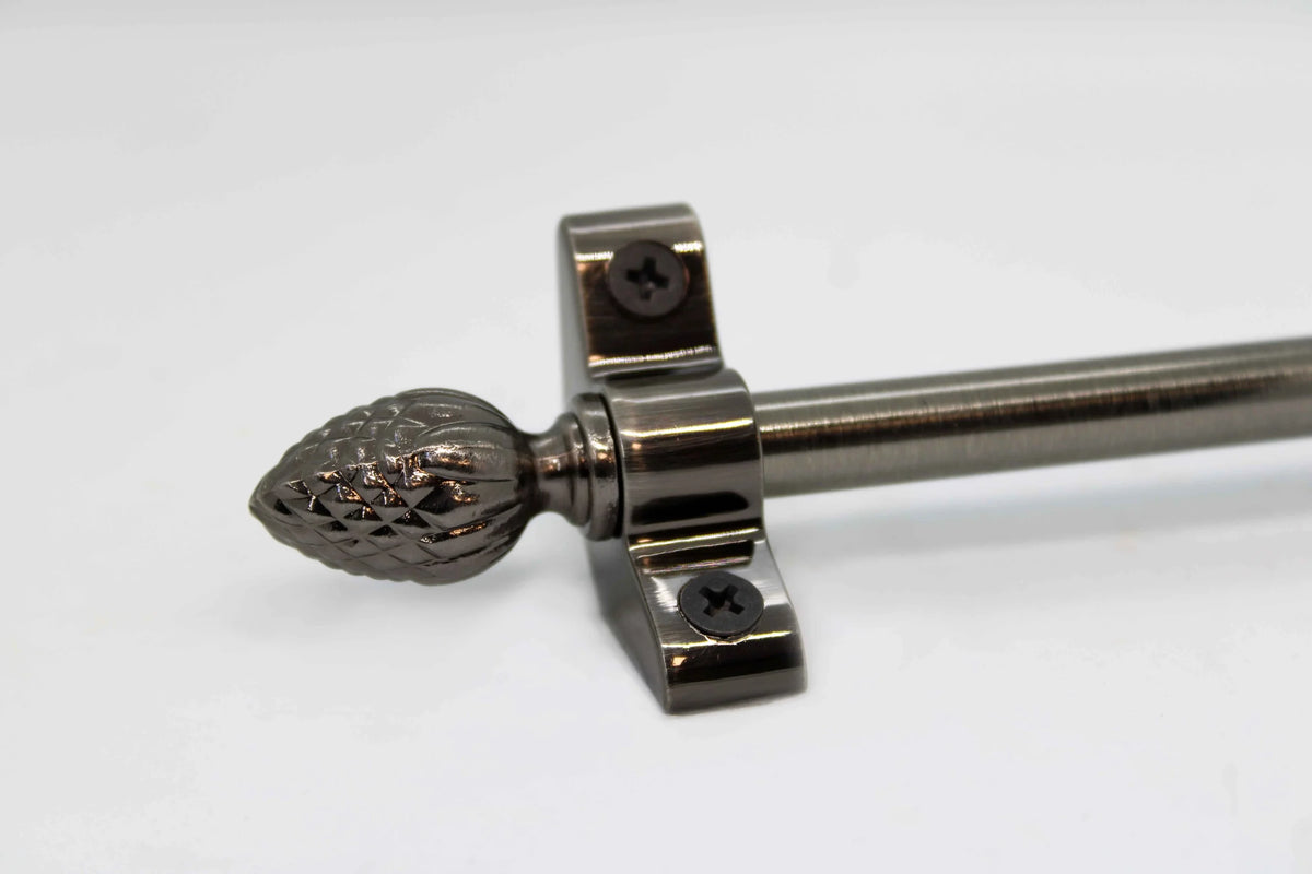 Princes Metal Ashford stair rod — Antique Pewter finish with Pine finial