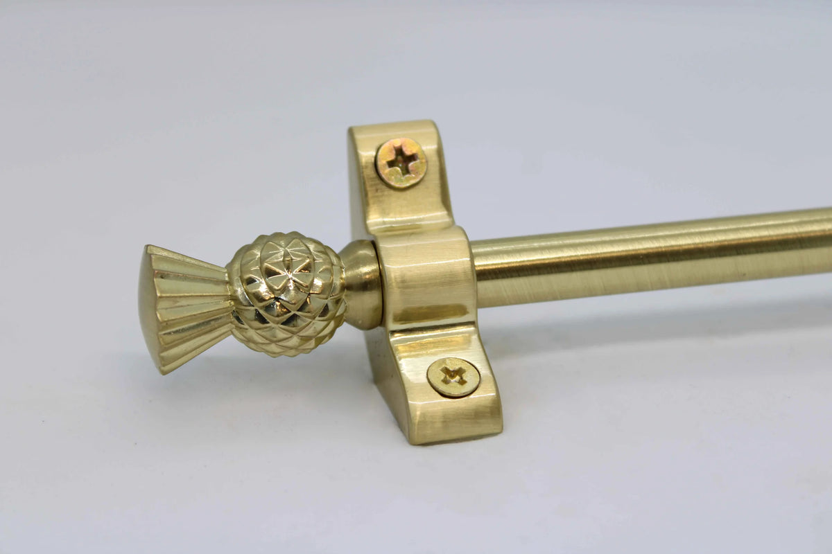 Princes Metal Ashford stair rod — Brushed Brass finish with Thistle finial