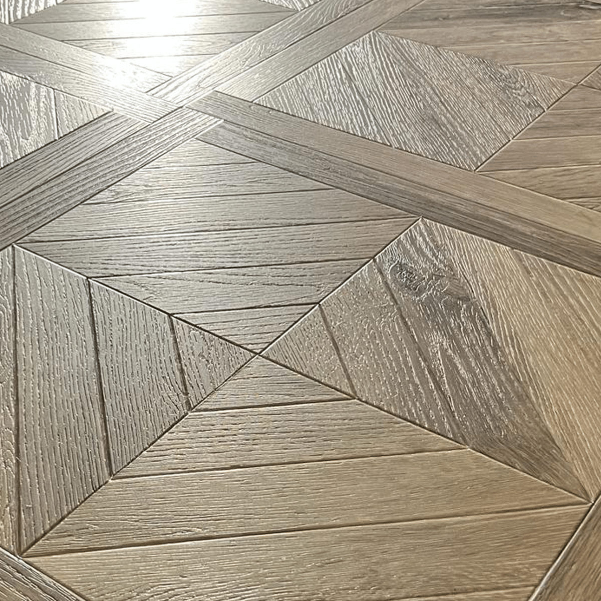 J2 Natural Timbers — Castell Panel – Blonde Oak