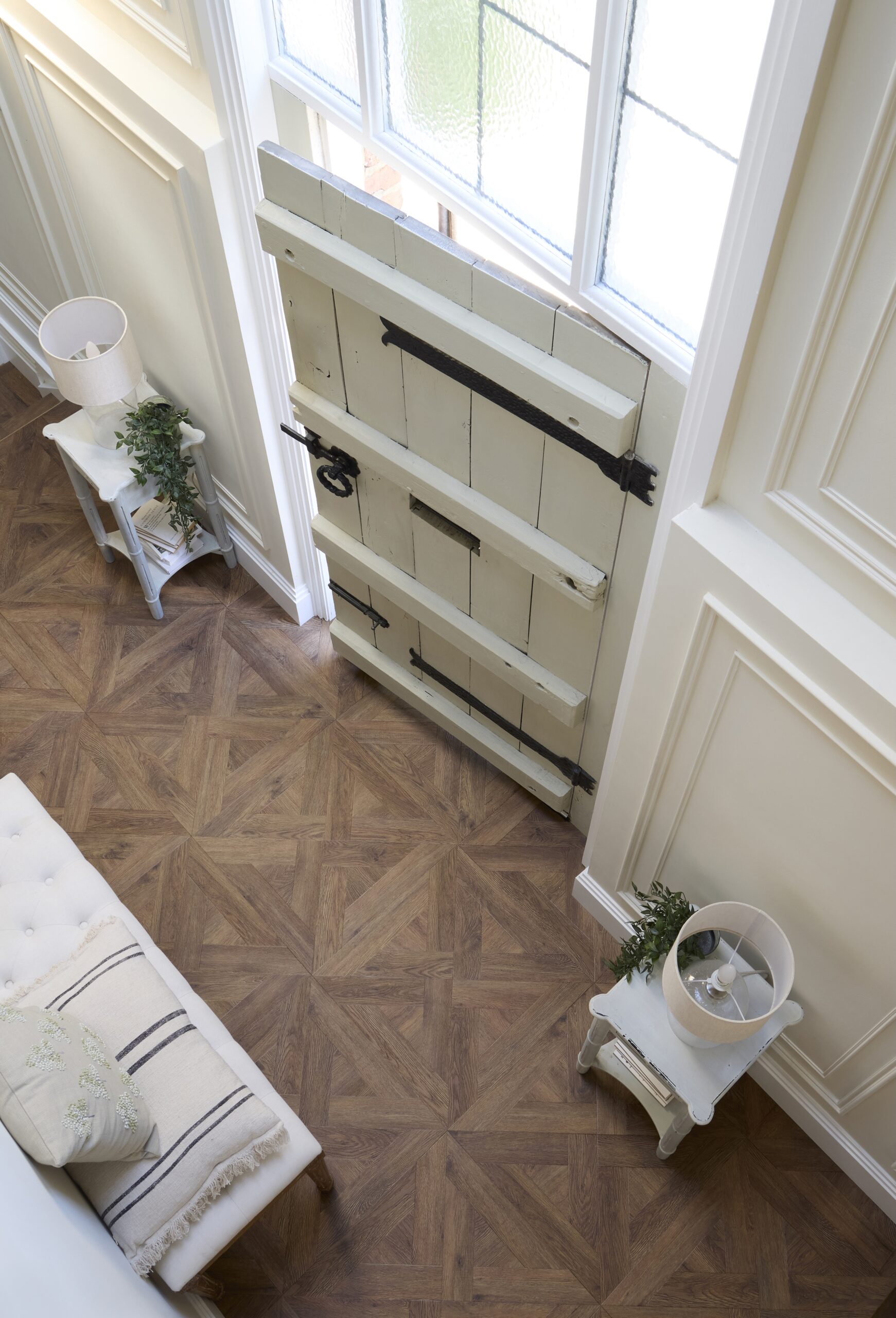 J2 Natural Timbers — Chateau Panel – Scorched Timber