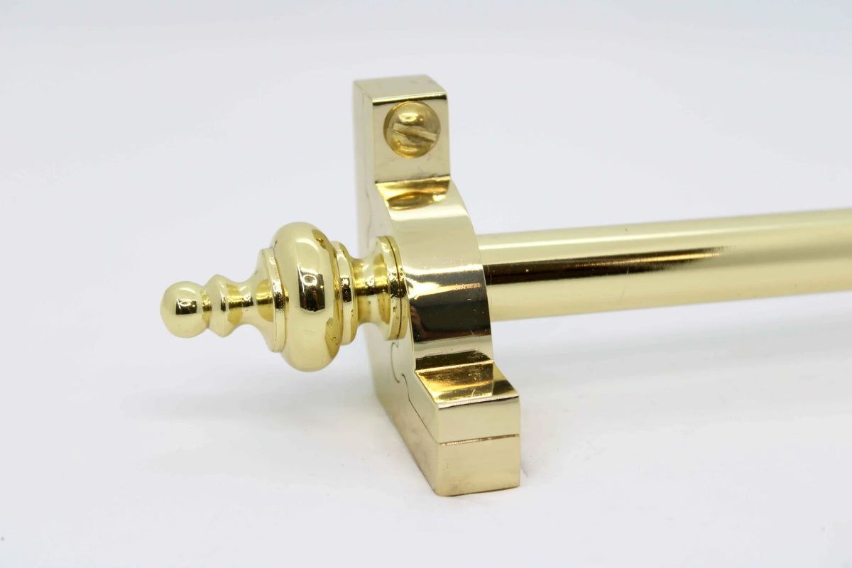Princes Metal Chateau stair rod — Polished Brass finish with Urn finial