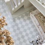 J2 Victorian — Checkers