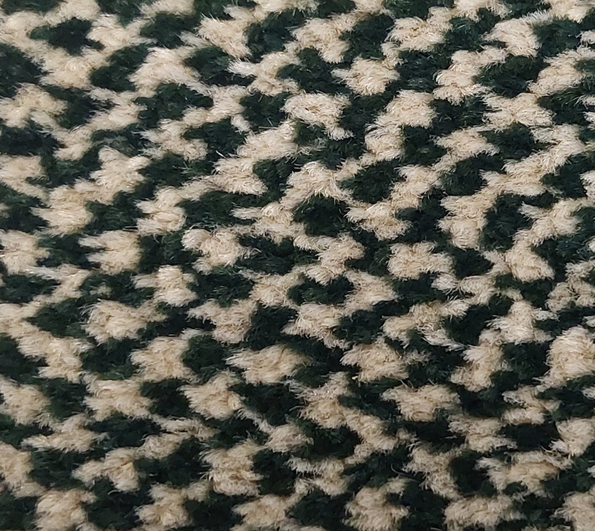Phloor Scala Combinations impervious carpet – Fun Pine