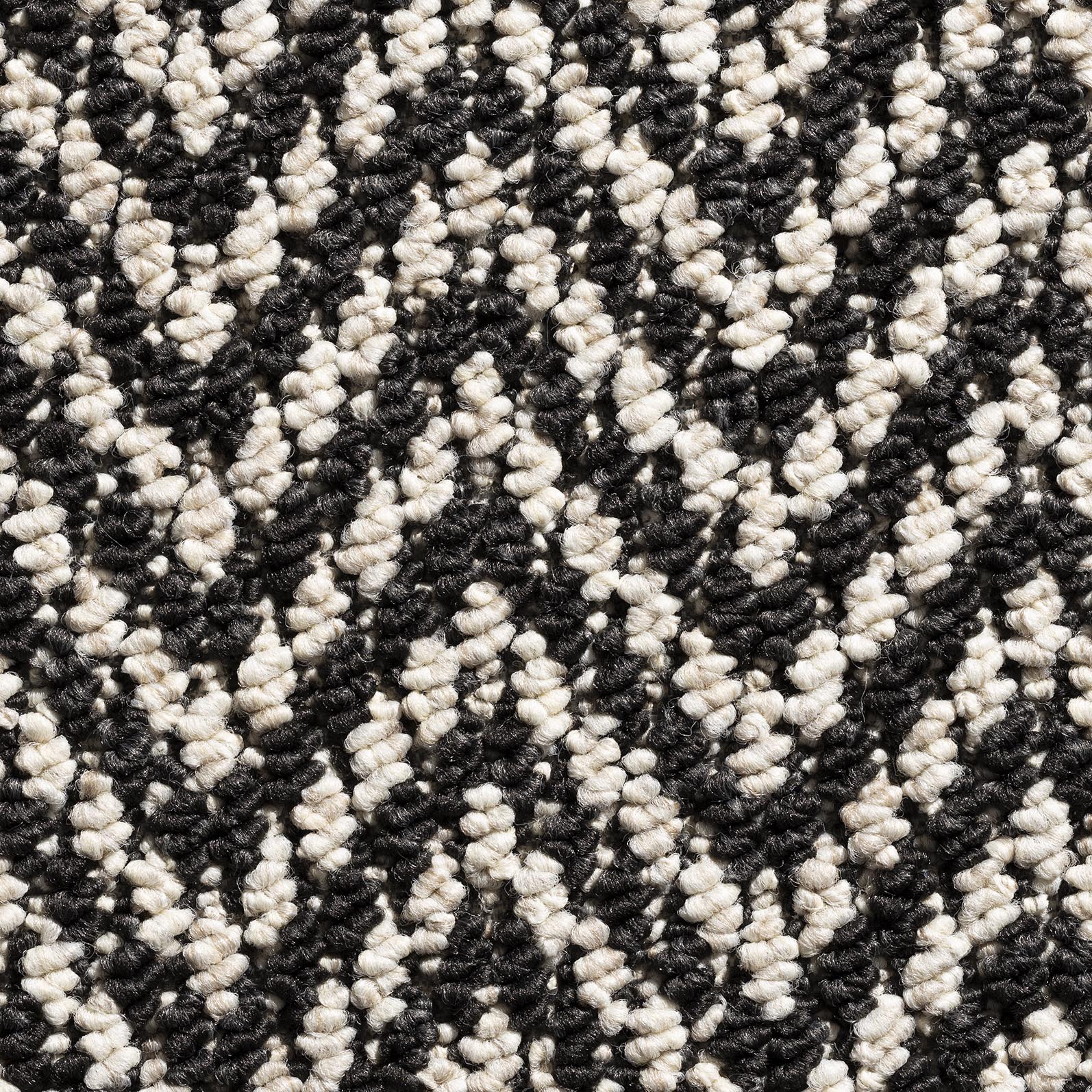 Aztec A/B carpet - Silhouette