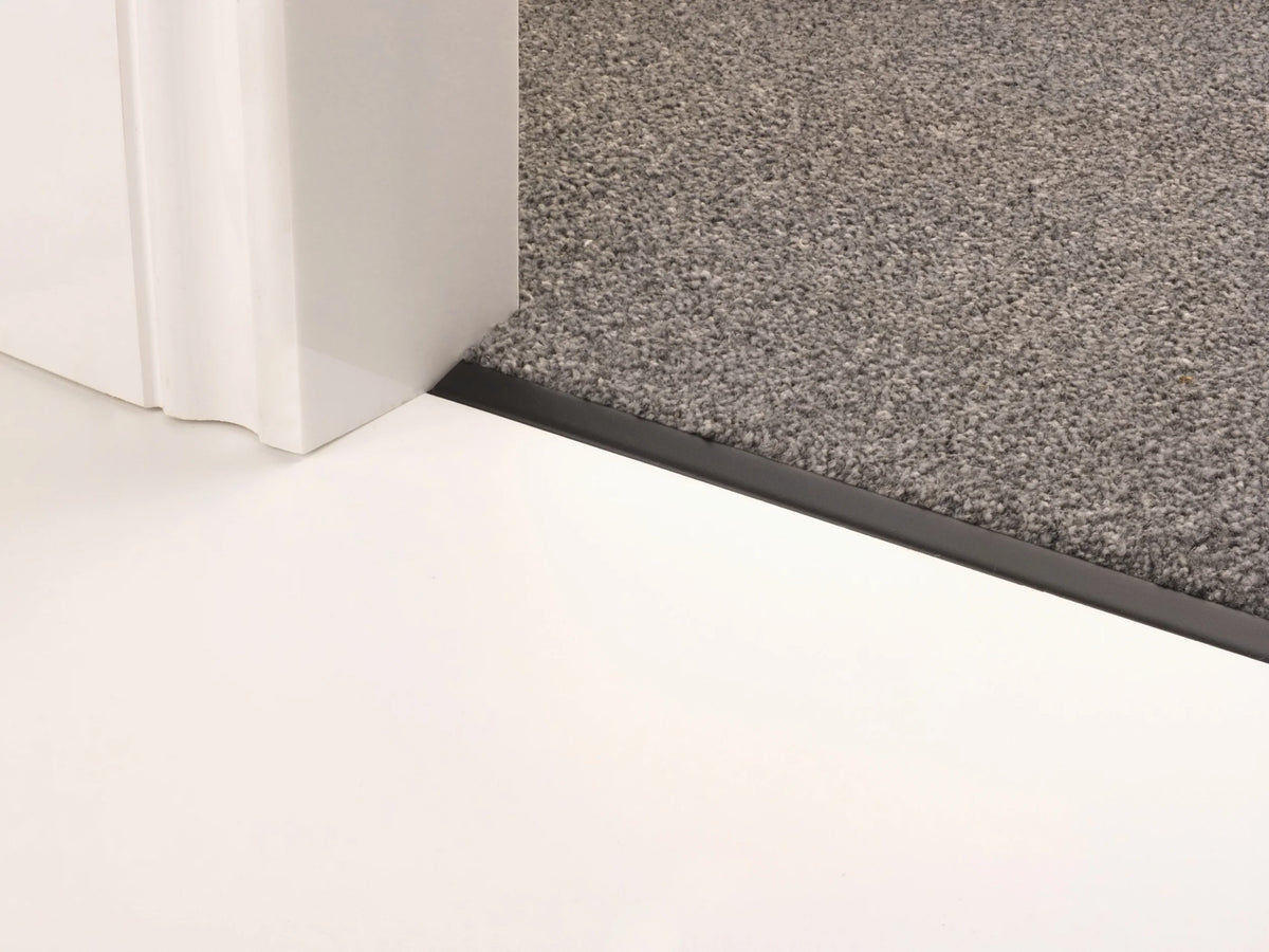 Premier Square Carpet Edge — Black